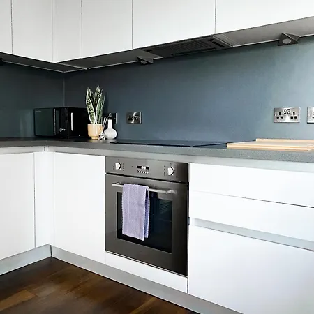 The Panda - Modern 2 Bedroom Apt In Manchester City Centre Exterior photo