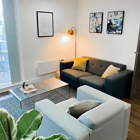 The Panda - Modern 2 Bedroom Apt In Manchester City Centre Exterior photo