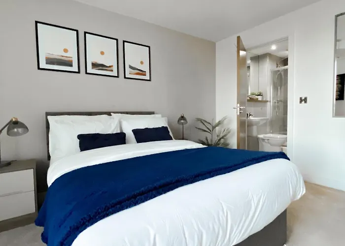 The Panda - Modern 2 Bedroom Apt In Manchester City Centre